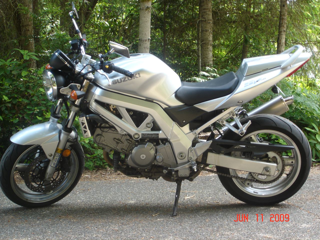 [http://www.massassi.com/etc/sv650/DSC05354.jpg]